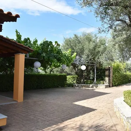 Ampelos Hillside Villa Akrata