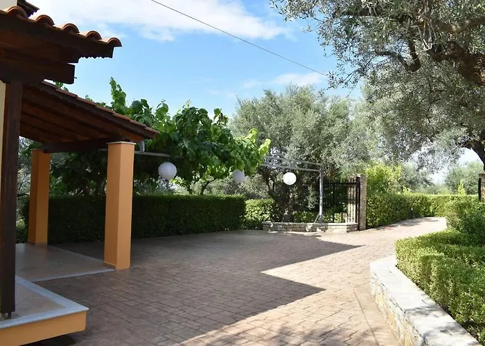 Ampelos Hillside Villa Akrata